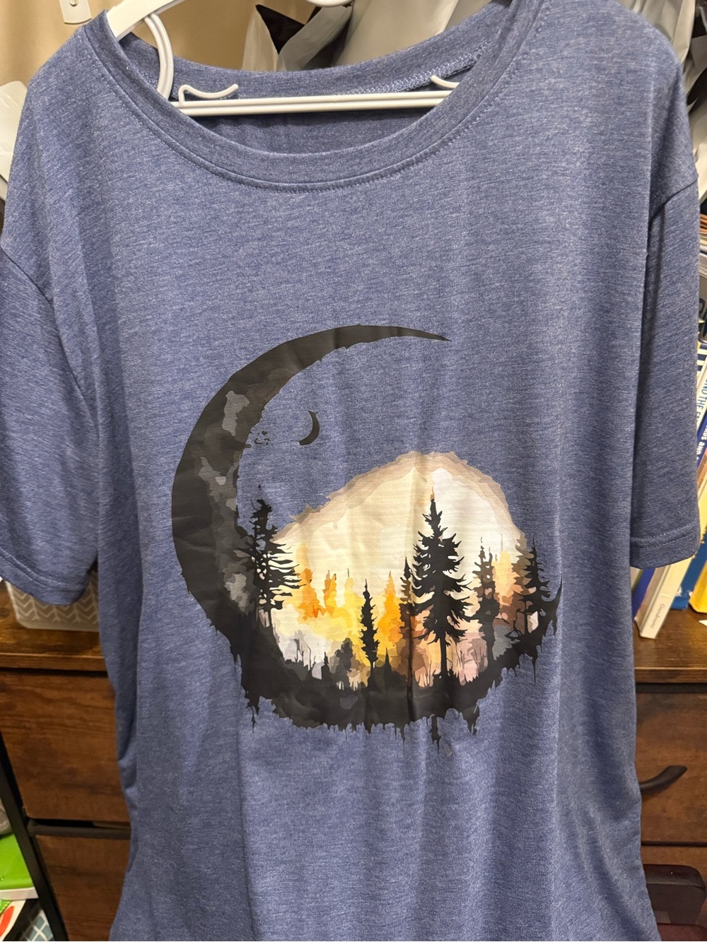 Womens 3x never worn night theme nature tee